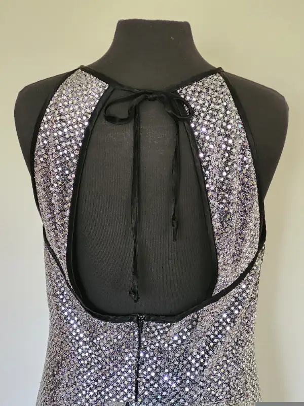 Vintage silver sequined sparkly mini dress in Women's - Dresses & Skirts in Kitchener / Waterloo - Image 4