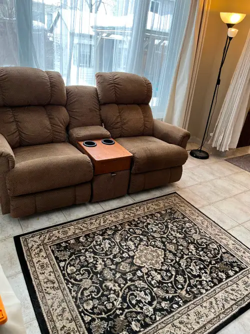 Saturday Estate Sale in Old Barrhaven area 49 Vesta Street near Kennevale Drive Saturday 7th 10-4 __...