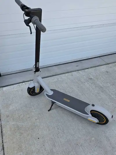 Ninebot KickScooter MAX, View more