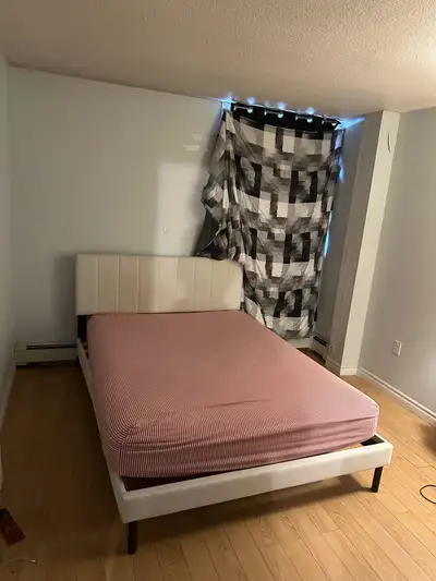 This is a one bedroom apartment. The unit is ground level. Its in halifax downtown. Address 5252 tob...