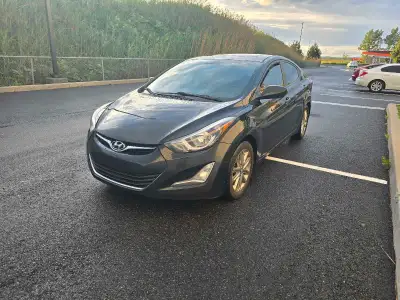 2015 Hyundai Elantra GLS avec 125340km Automatique, Sièges chauffants, toit ouvrant, Bluetooth, régu...
