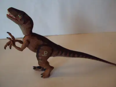 JURASSIC PARK - VELOCIRAPTOR - 1993, View more