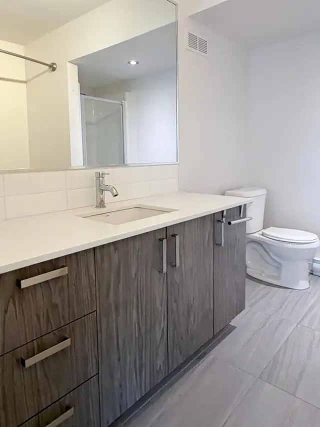 Condo/Appartement 4 1/2 in Long Term Rentals in Laval / North Shore - Image 9