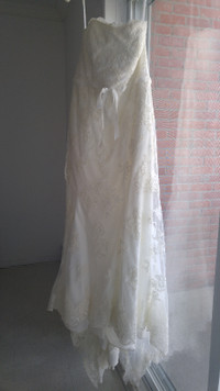 Robe de mariée à vendre 600$