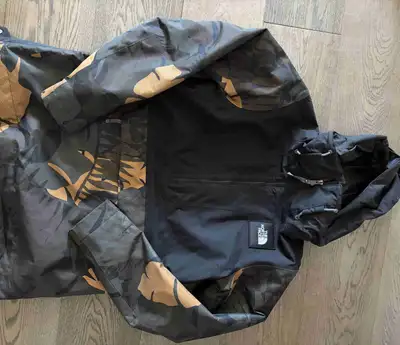 Women’s North Face Snowboard Jacket, View more