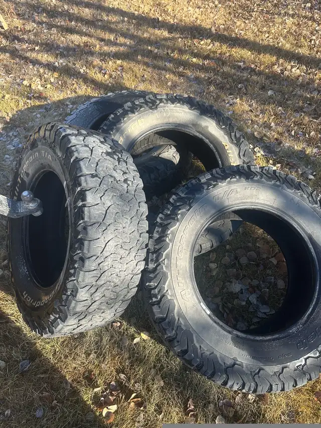 275/60R20 Tires in Other in Red Deer - Image 6