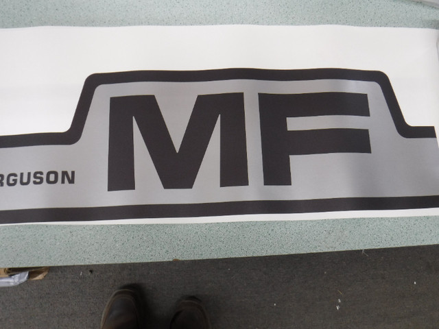 Decal Massey Ferguson 245 for Hood of Farm Tractor MF245 in Heavy Equipment Parts & Accessories in Trenton - Image 2