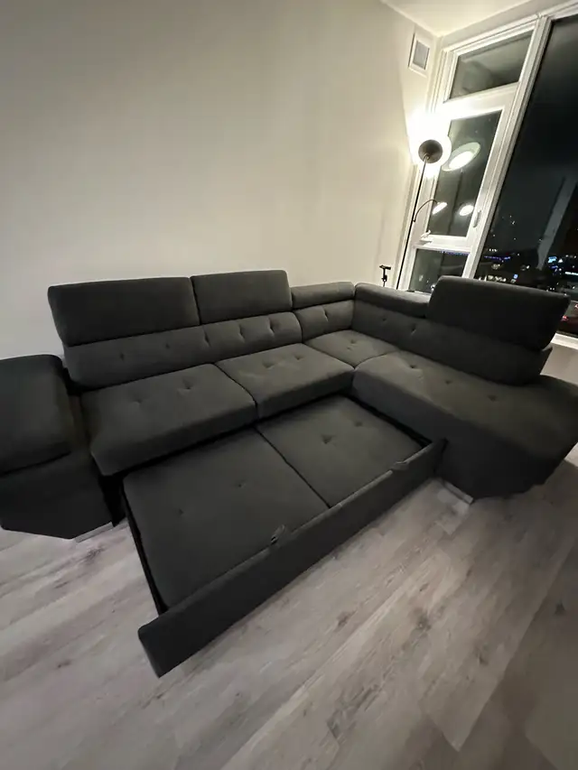 ✨ Premium Modular Pull-Out Sectional w/ Storage in Couches & Futons in Penticton - Image 7