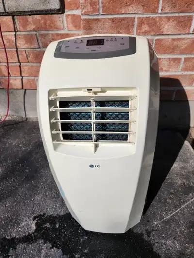 LG 3-in-1 10000 BTU Portable Air Conditioner /w Hose and Window, View more
