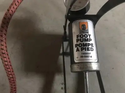 pompe à pied , View more