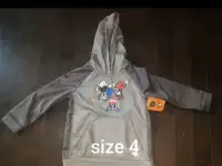 Boys size 4 hoodie (new with tag)