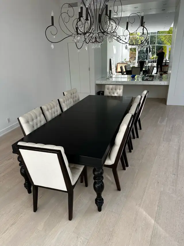 Dining Room Table64840227010178120