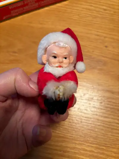 Vintage Santa Hugger Clip-on, View more