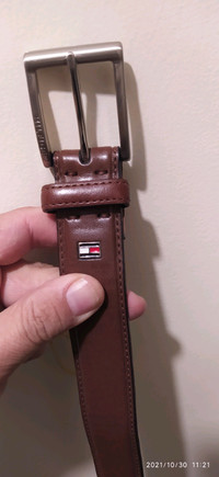 Tommy Hilfiger brown leather belt

