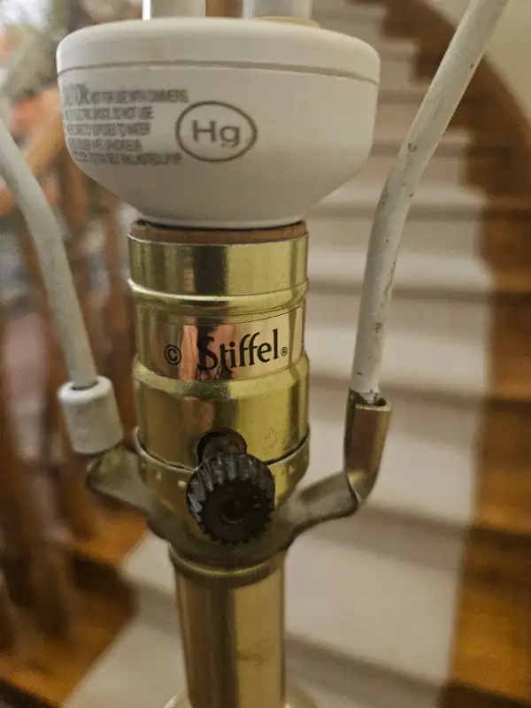 MID-CENTURY MODERN STIFFLE FLOOR LAMP in Indoor Lighting & Fans in City of Toronto - Image 6