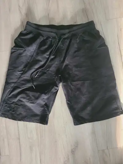 Short BK - Taille XL, View more
