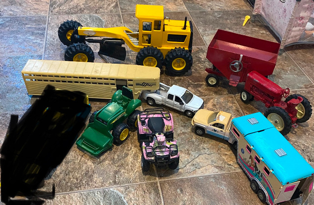 Farm toys in Toys & Games in Saskatoon - Image 2
