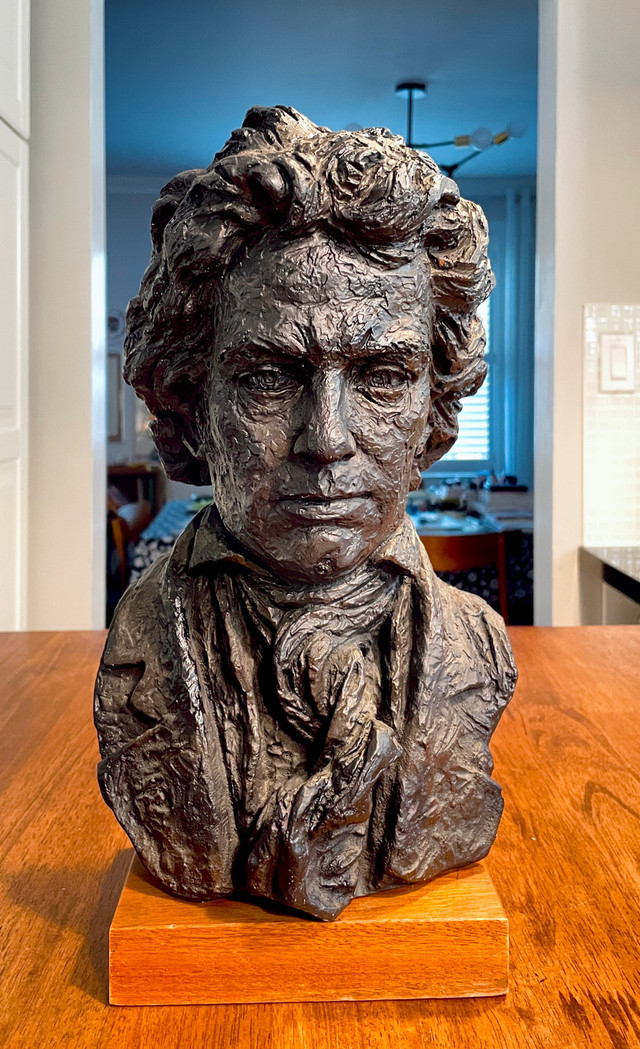 Vintage 1961 Austin Productions Beethoven Head Bust Sculpture St in Arts & Collectibles in Markham / York Region - Image 2