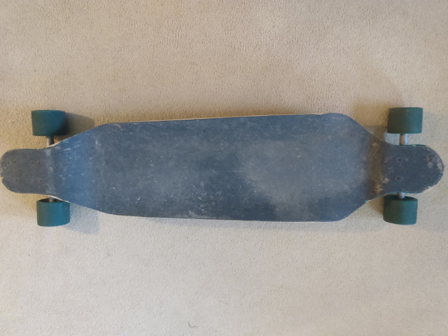 Landyachtz Chinook Longboard - 2012 complete - used in Skateboard in Markham / York Region - Image 2