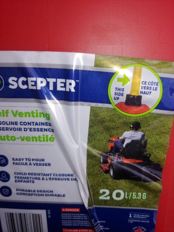 20 liter gas jerry can Boat Parts, Trailers & Accessories Calgary