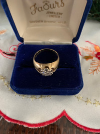 For sale a beautiful gents diamond ring 