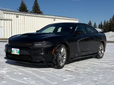2021 Dodge Charger GT RWD! Clean title New safety Brand new all weather tires and new battery Car is...
