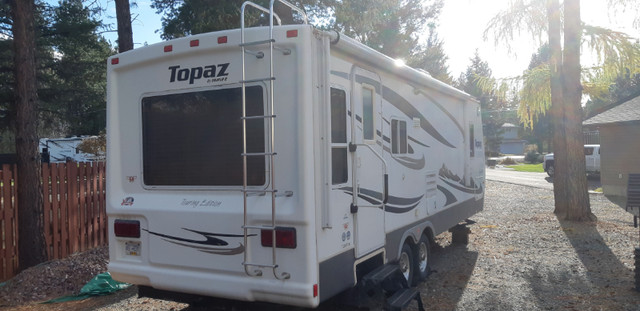 2009 Triple E Travel Trailer in Travel Trailers & Campers in Cranbrook - Image 2