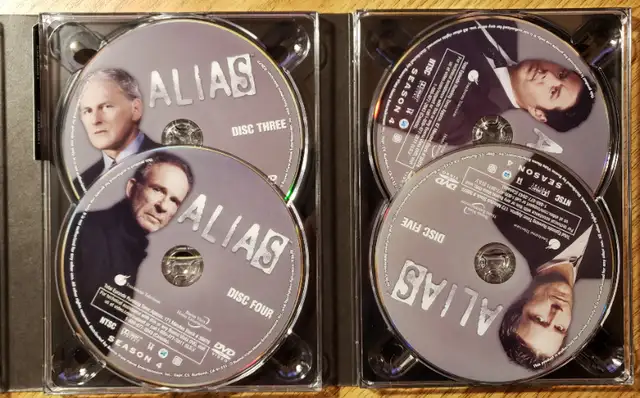 DVD SET: ALIAS - THE COMPLETE FOURTH SEASON - 6 DISCS in CDs, DVDs & Blu-ray in Laval / North Shore - Image 6