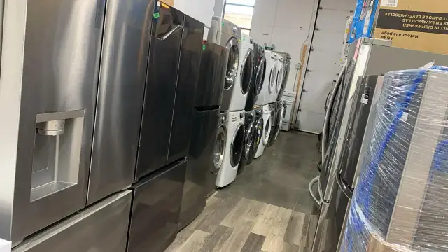 Appliances Clearance Sale Fridges,Stoves,Washer Dryers and more in Refrigerators in Mississauga / Peel Region - Image 7