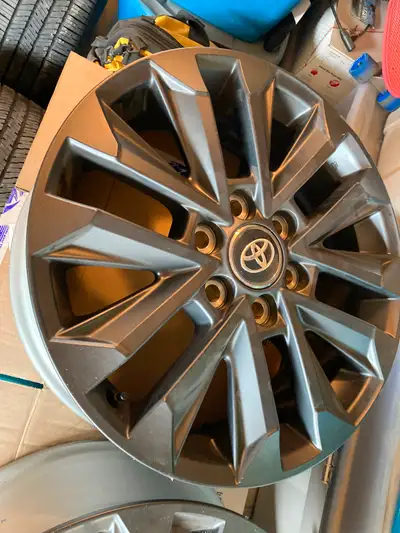 Stock Toyota Rims pulled from a new 2024 Toyota Land Cruiser, comes with sensors installed and all m...