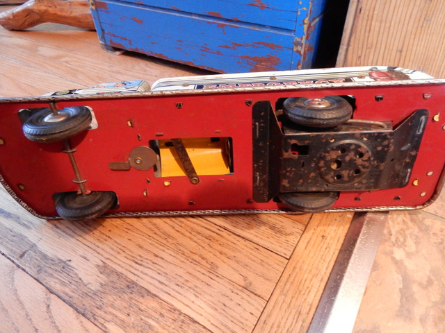 Vintage MAR tin toy lithographed emergency service truck in Arts & Collectibles in Saskatoon - Image 3