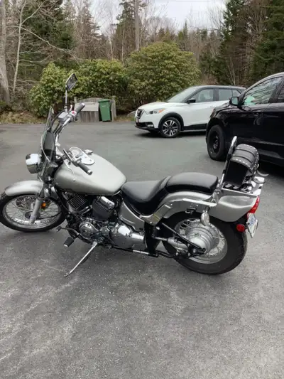 2014 Yamaha V-star650. Excellent condition with low km 20300. New safety inspection with oil and fil...