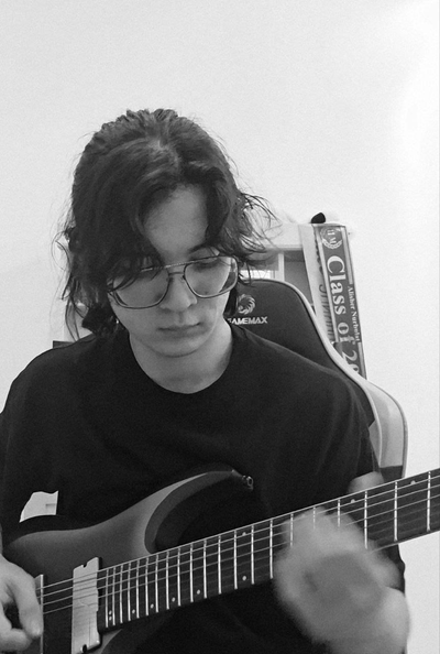 Professional Guitar Tutor, View more