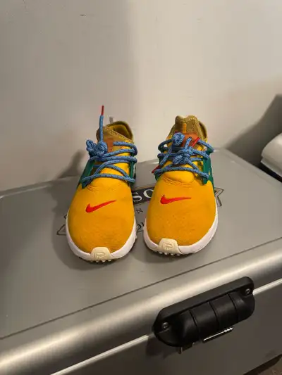 Nike Presto React Size 9.5 negotiable, View more
