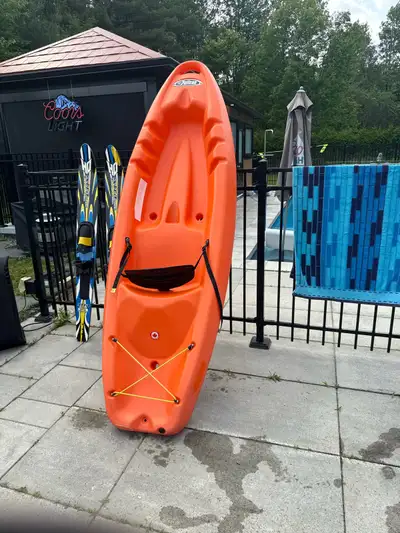 kayak en excellente état , View more