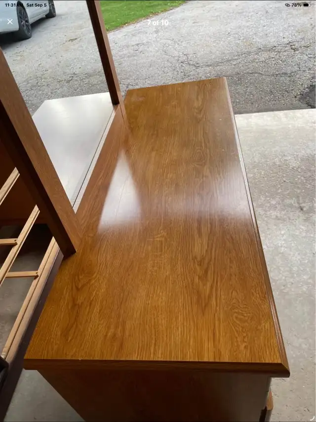 2 Piece Vintage Matching Furniture With Mirror Strong & Sturdy  in Dressers & Wardrobes in Oshawa / Durham Region - Image 8