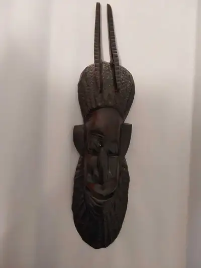 Rare African horned mask, View more