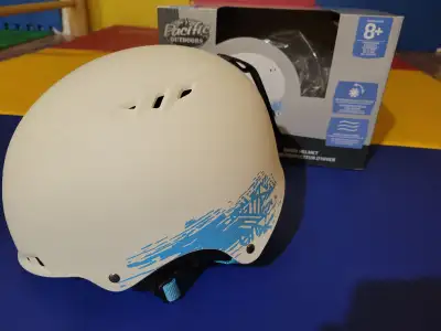 Kids ski helmet/Casque de ski alpin pour enfant, View more