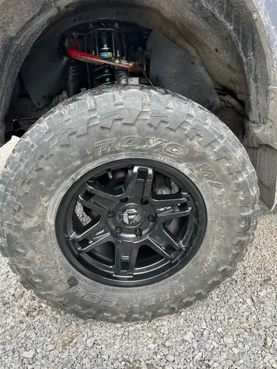 17x8.5 -15 Fuel wheels with 295/70/17 Toyo MT tires. Rims, Sensors and nuts were bought new this sum...