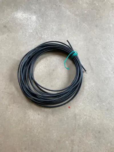 Wire, 60 feet long, Phillips RW 90-X Link minus 40 degrees Fahrenheit 1000V 4AWG, located in Gander,...