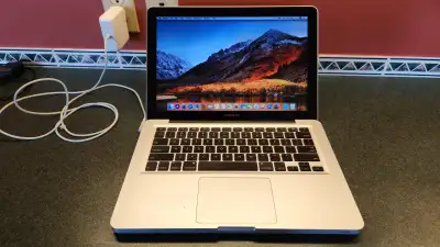MacBook Pro 2011, View more