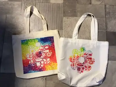 2 sacs réutilisables motifs printemps colorés, View more