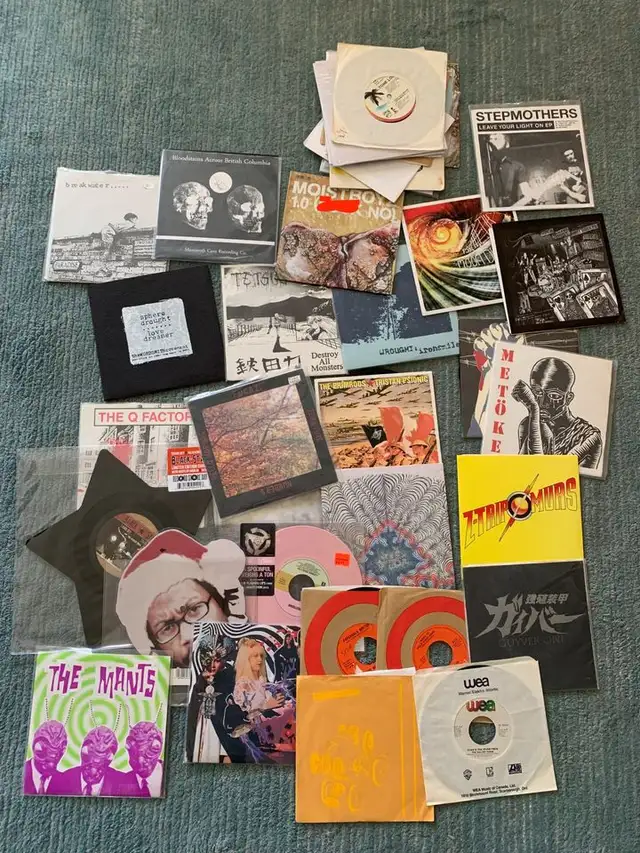 Millions of Wicked / Rare / Collectible 7" / 45 rpm Records!! in CDs, DVDs & Blu-ray in Calgary - Image 4