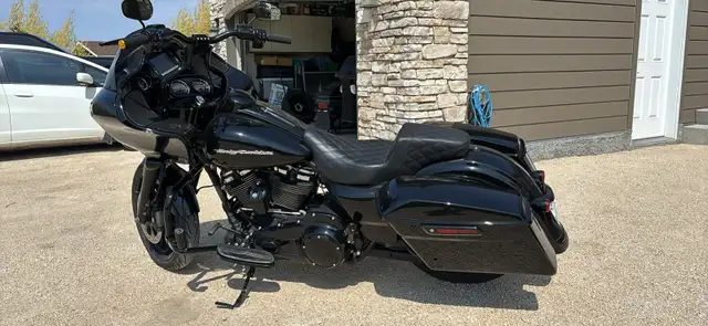 2018 Harley Davidson Road Glide in Dirt Bikes & Motocross in Winnipeg - Image 5