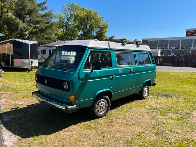 «&nbsp;EN ATTENTE&nbsp;» Superbe Westfalia 1980 air cooled in RVs & Motorhomes in Gatineau - Image 5
