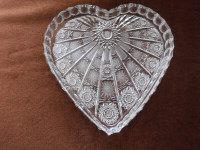 8" Heart Shaped Pinwheel Crystal Dish