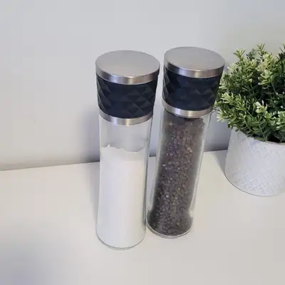 Grands Moulins à Sel et Poivre - Big Salt and Pepper Mills, View more