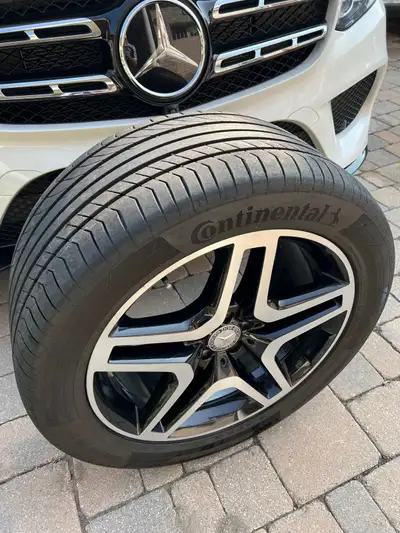 Authentic OEM Mercedes Benz AMG 21” rims with Continental 325 40 21 tires (removed from a new 2019 G...