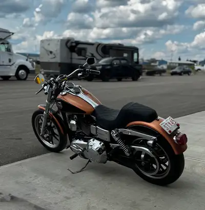2008 Harley Davidson Dyna Low Rider 105th Anniversary edition. #1095/2000 ever made. 55,000 miles, 9...