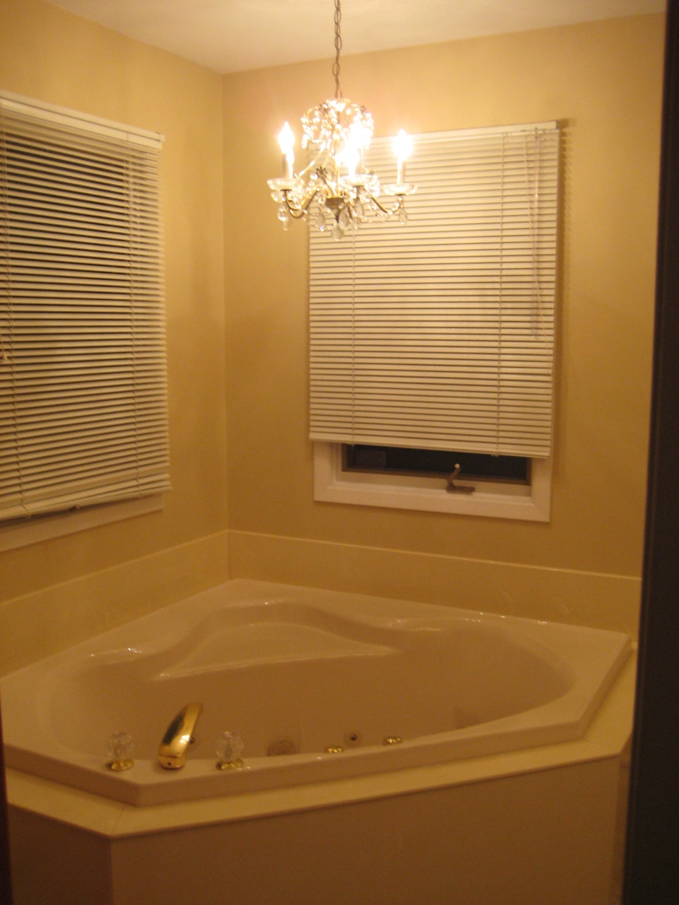House in Beautiful Byron - 4 bedoom, 3 bathroom 5